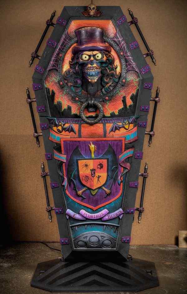 Svengoolie Has A New COFFIN!!! | Horror Society